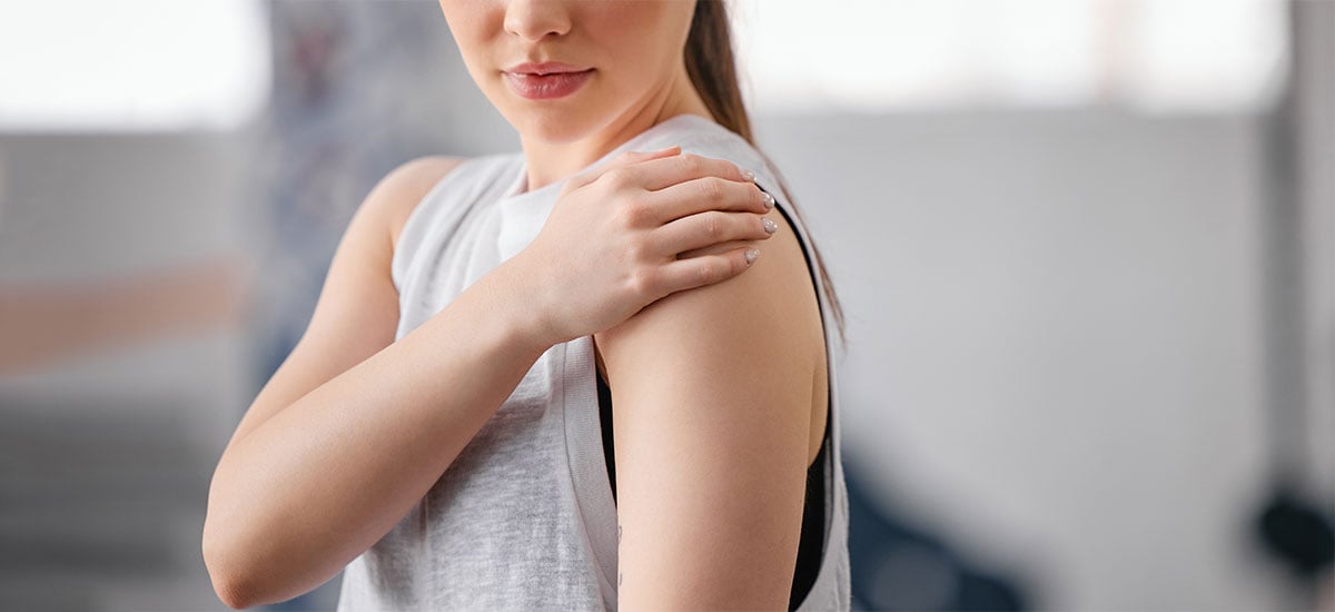 Achieve Relief and Recovery With Our Shoulder Pain Chiropractors
