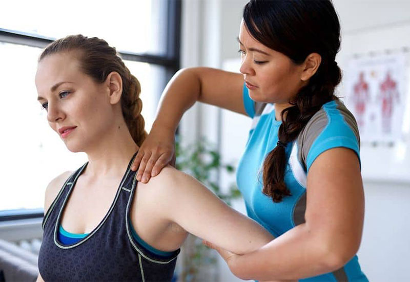 What Is a Sports Injury Chiropractor?